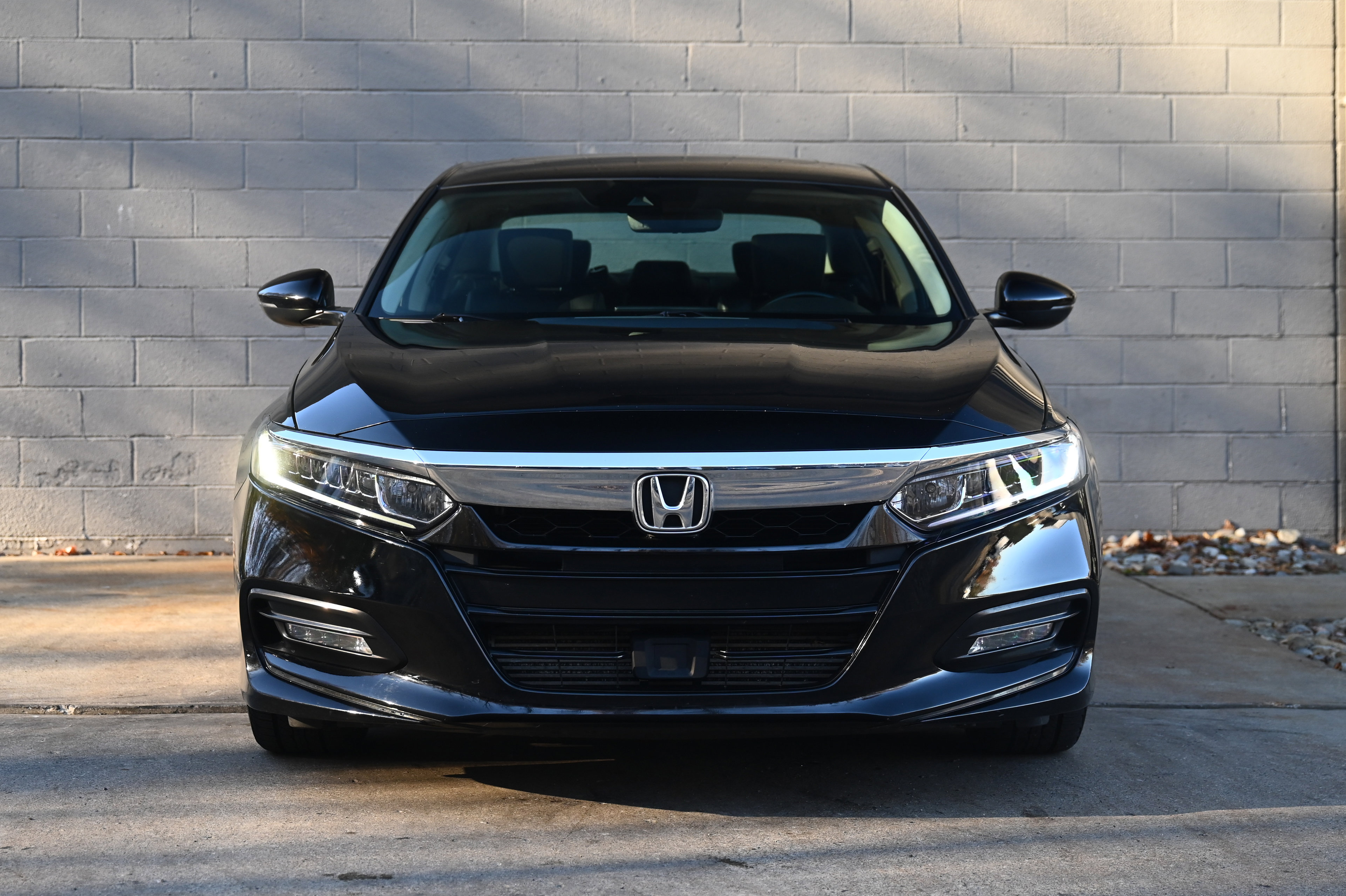 Used 2018 Honda Accord EX-L with VIN 1HGCV1F53JA236811 for sale in Butler, NJ