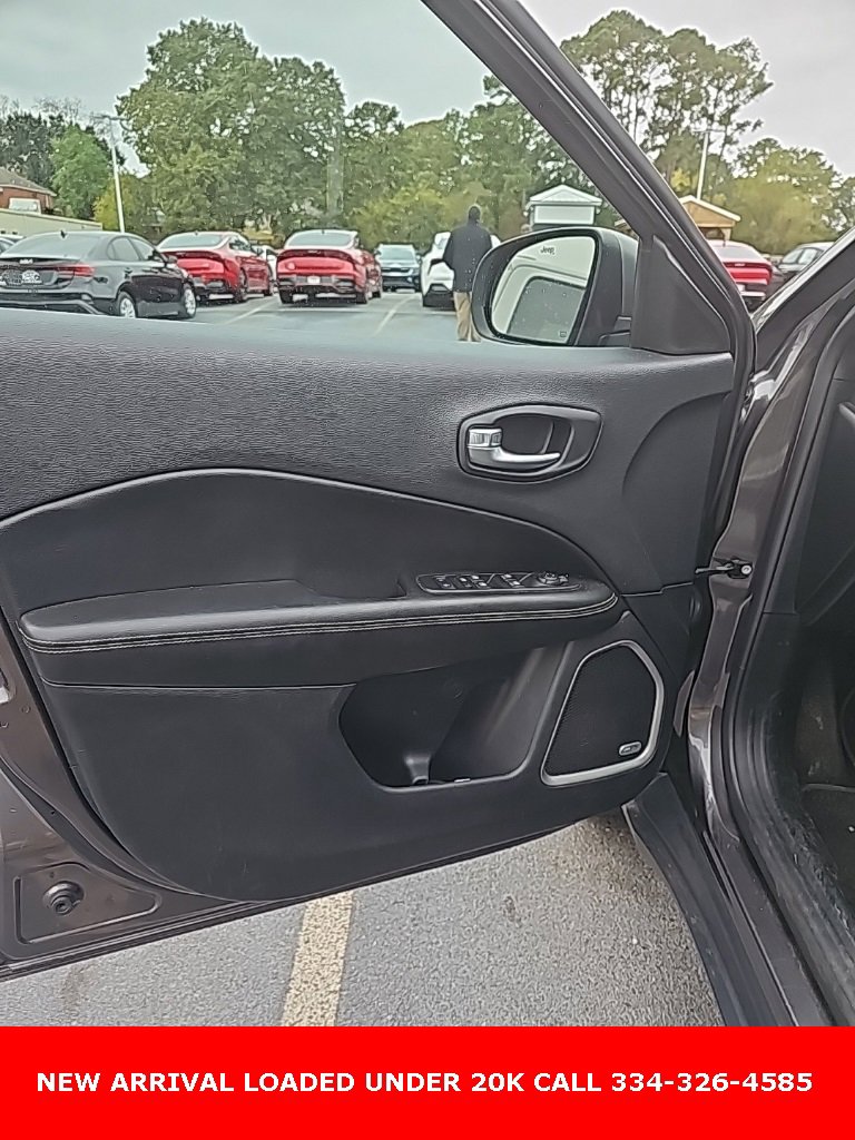 2021 Jeep Compass Special Edition photo 4