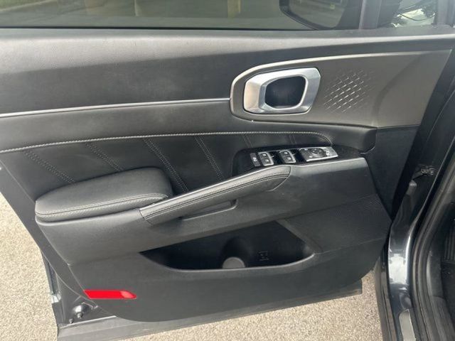 2023 Kia Sorento SX photo 22