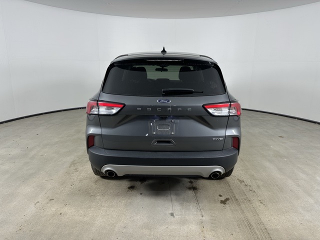 2022 Ford Escape S photo 8