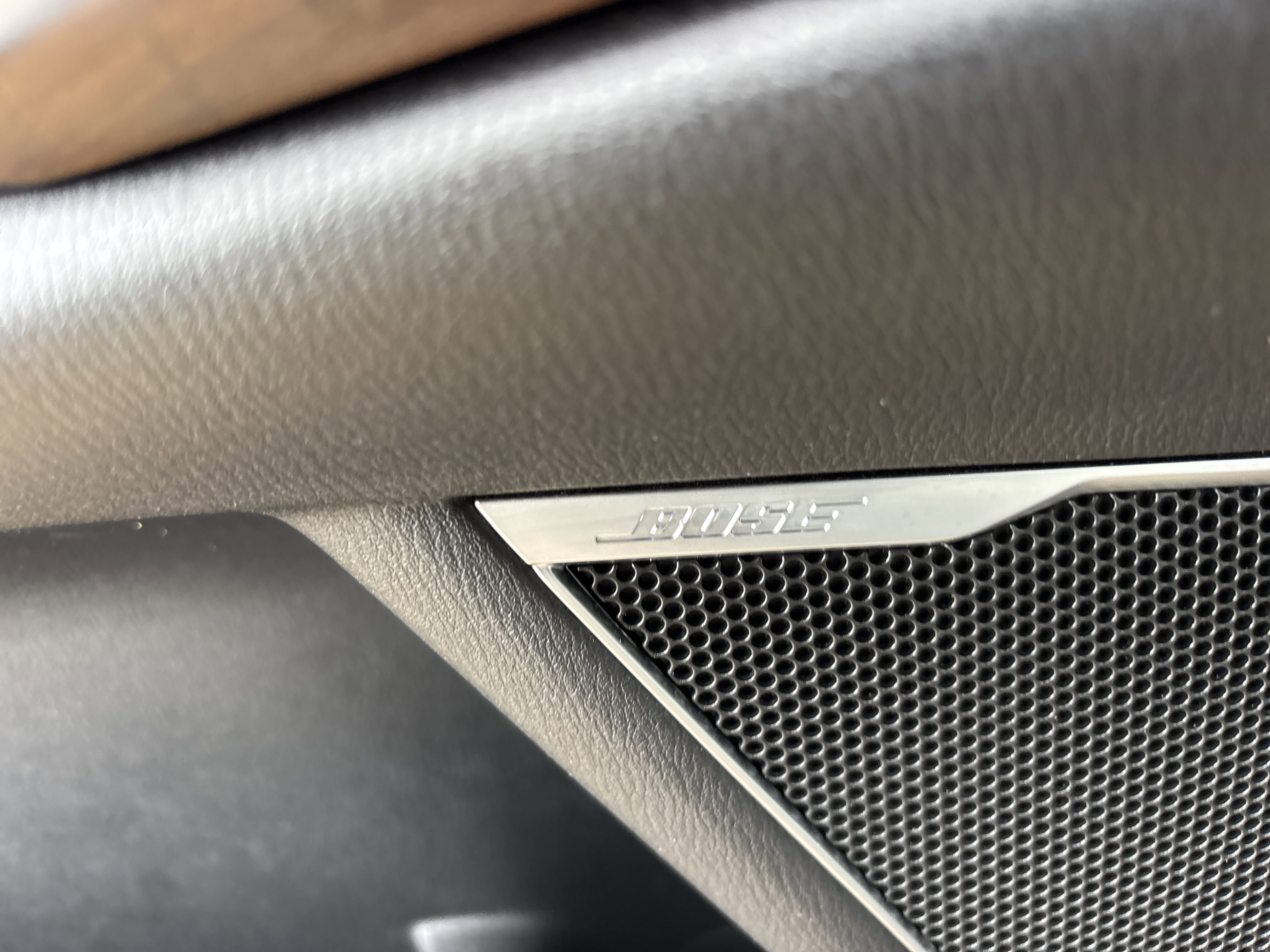 2021 Mazda CX-9 Signature photo 2