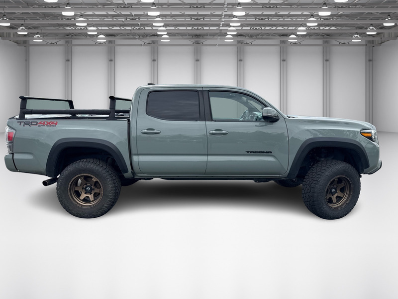 2022 Toyota Tacoma TRD Off-Road V6 photo 6