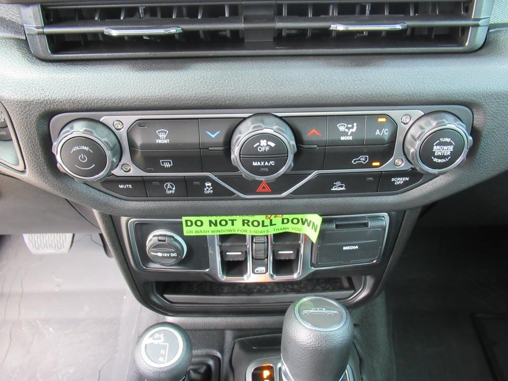 2025 Jeep Gladiator Sport S photo 24