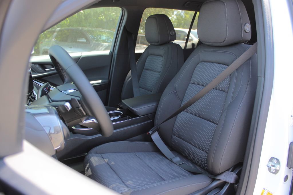 2026 Chevrolet Equinox LT photo 16