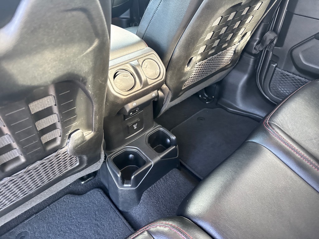 2021 Jeep Gladiator Rubicon photo 16