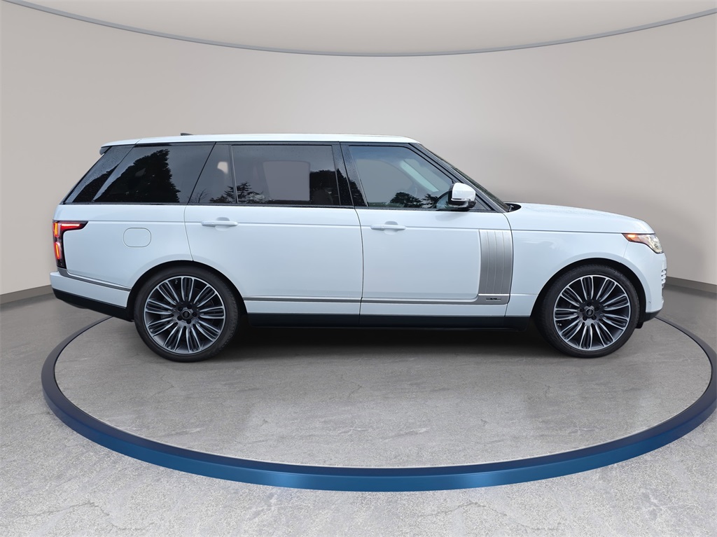 2021 Land Rover Range Rover P525 HSE HSE Westminster Edition photo 4