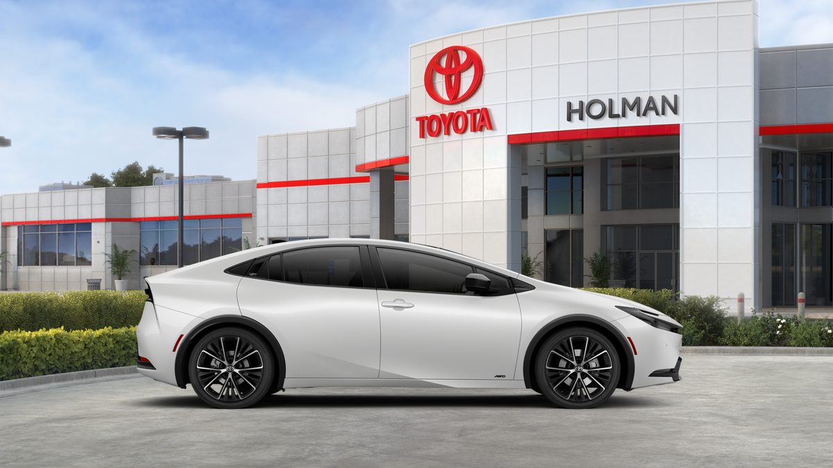 2026 Toyota Prius XLE photo 12