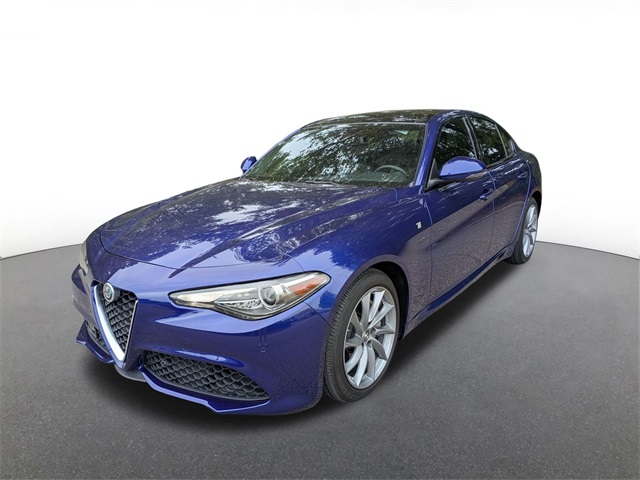 2022 Alfa Romeo Giulia Ti's photo
