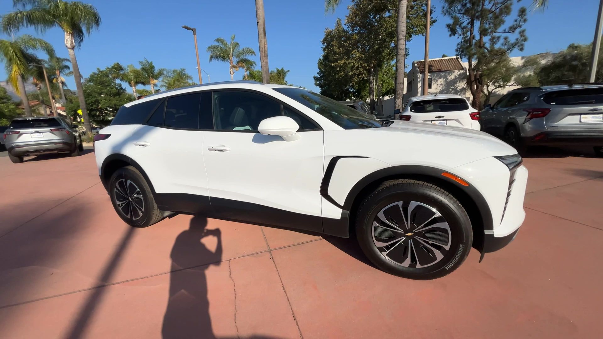 2026 Chevrolet Blazer EV photo 2