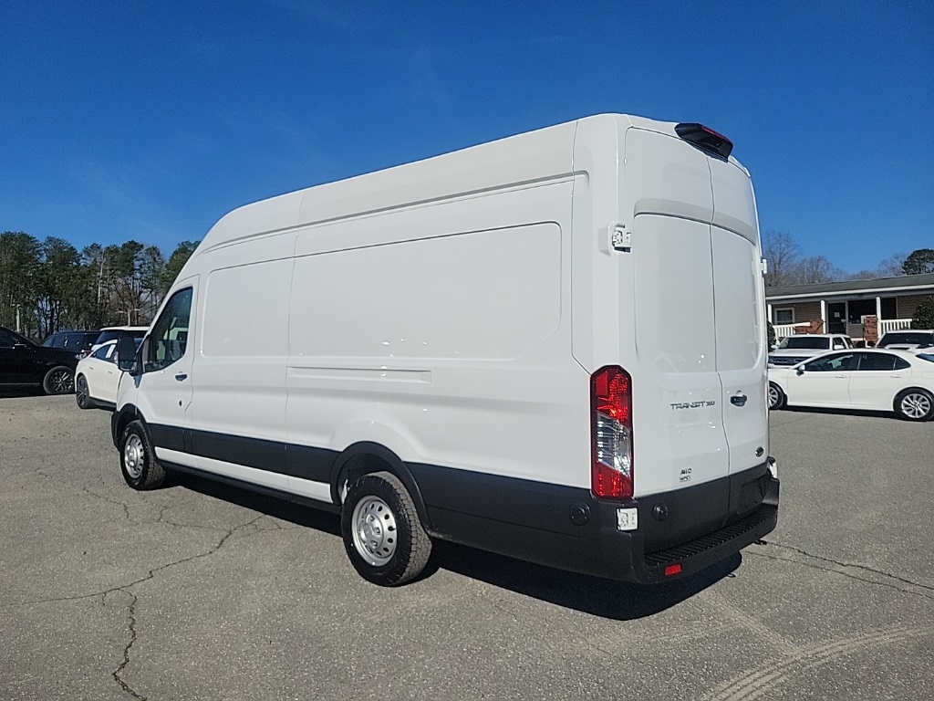2023 Ford Transit Cargo Van photo 3