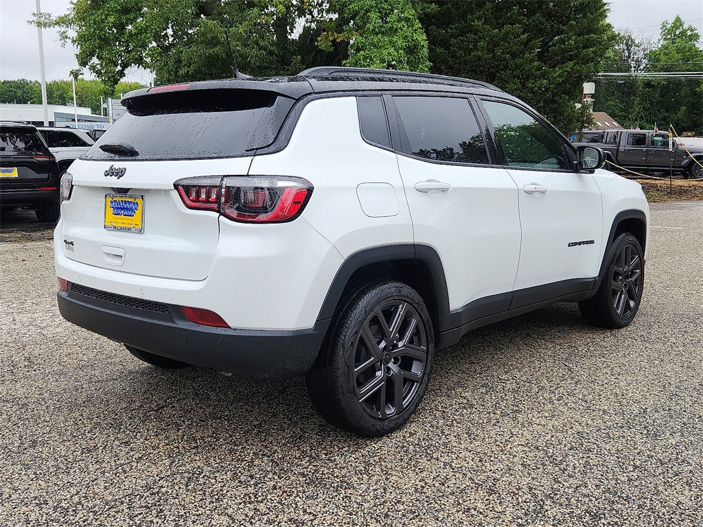 2025 Jeep Compass Limited photo 3
