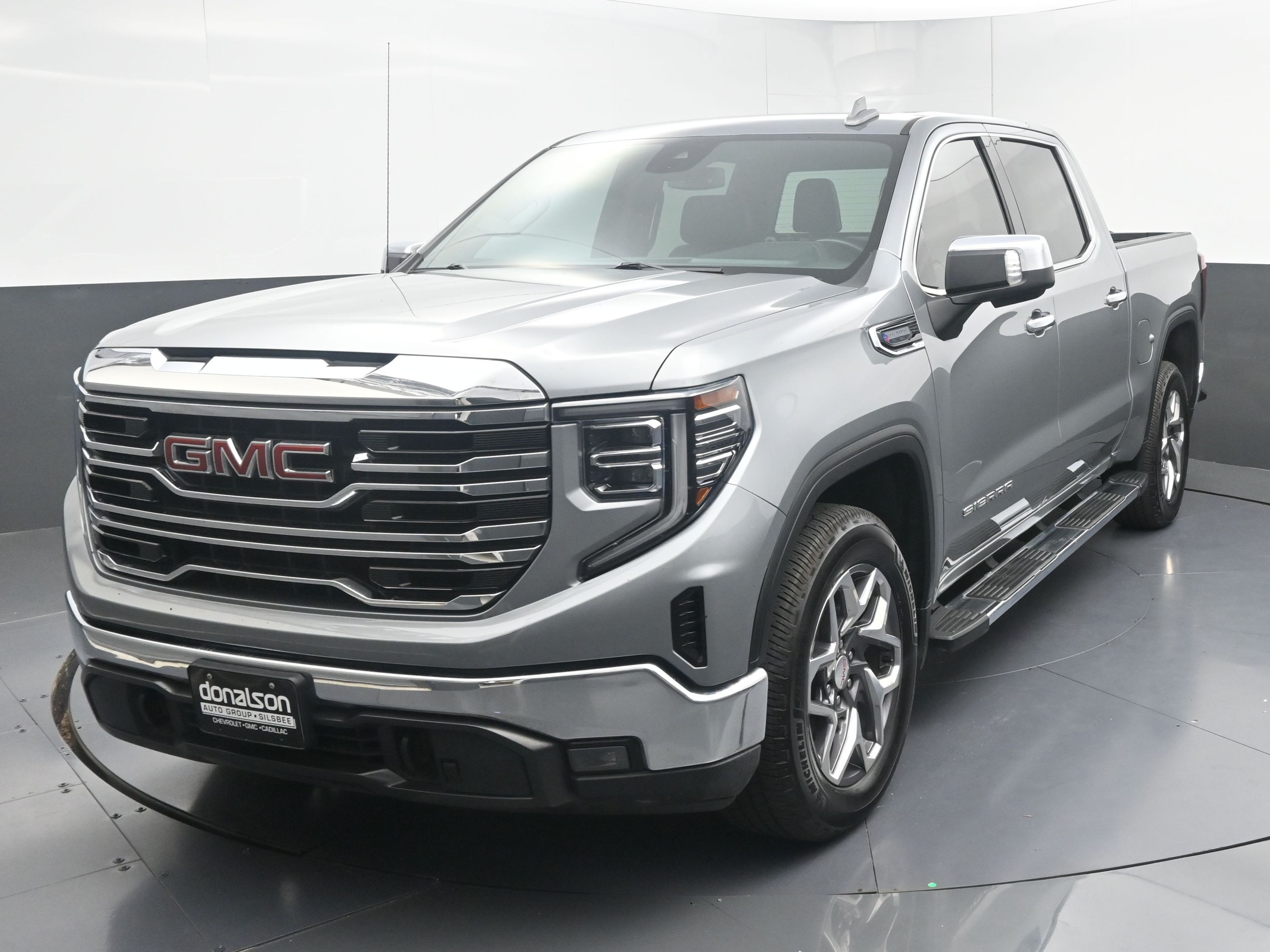 2023 Gmc Sierra 1500 SLT photo 4