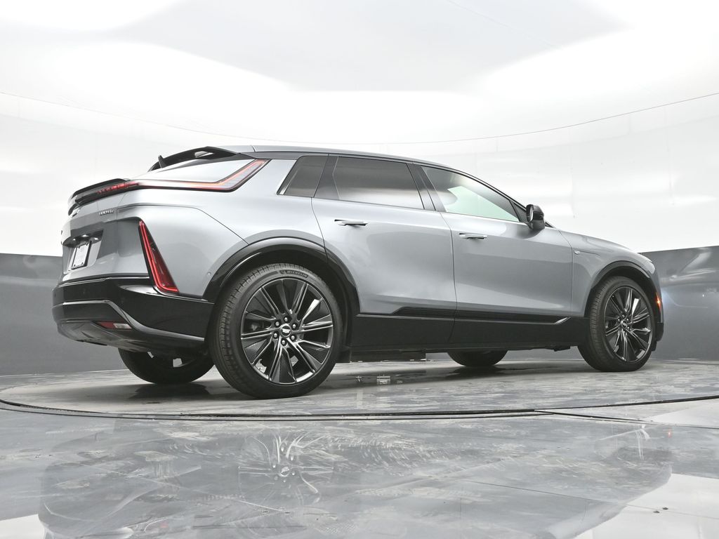 2024 Cadillac Lyriq Sport photo 20