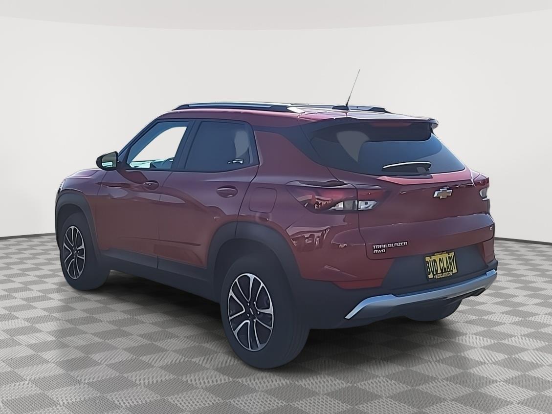 2026 Chevrolet Trailblazer LT photo 3