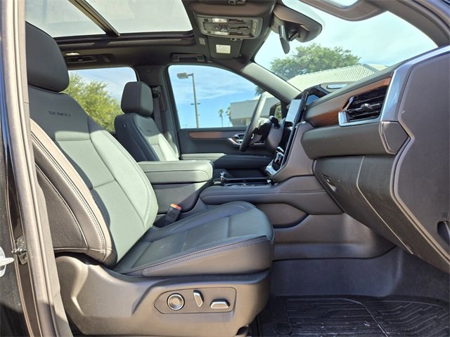 2025 Gmc Yukon XL Denali photo 21