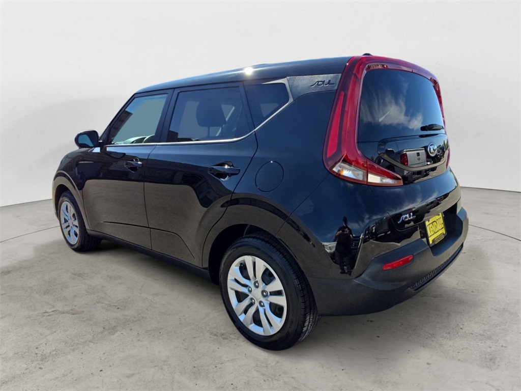 2020 Kia Soul LX photo 3