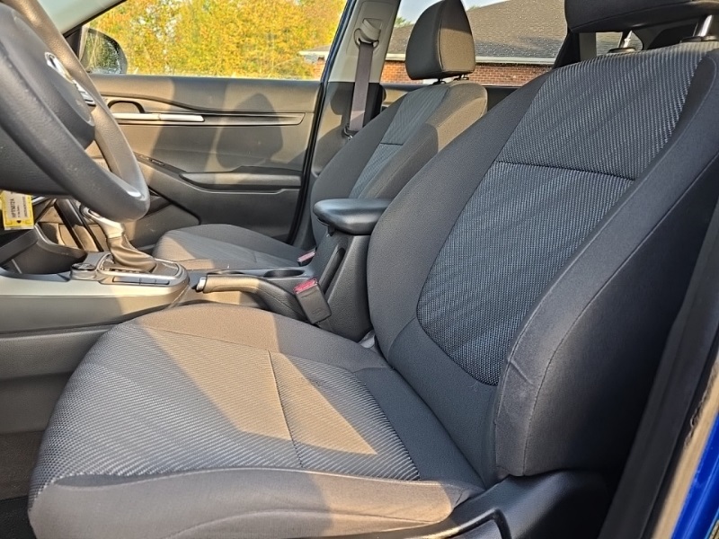 2021 Kia Seltos LX photo 8