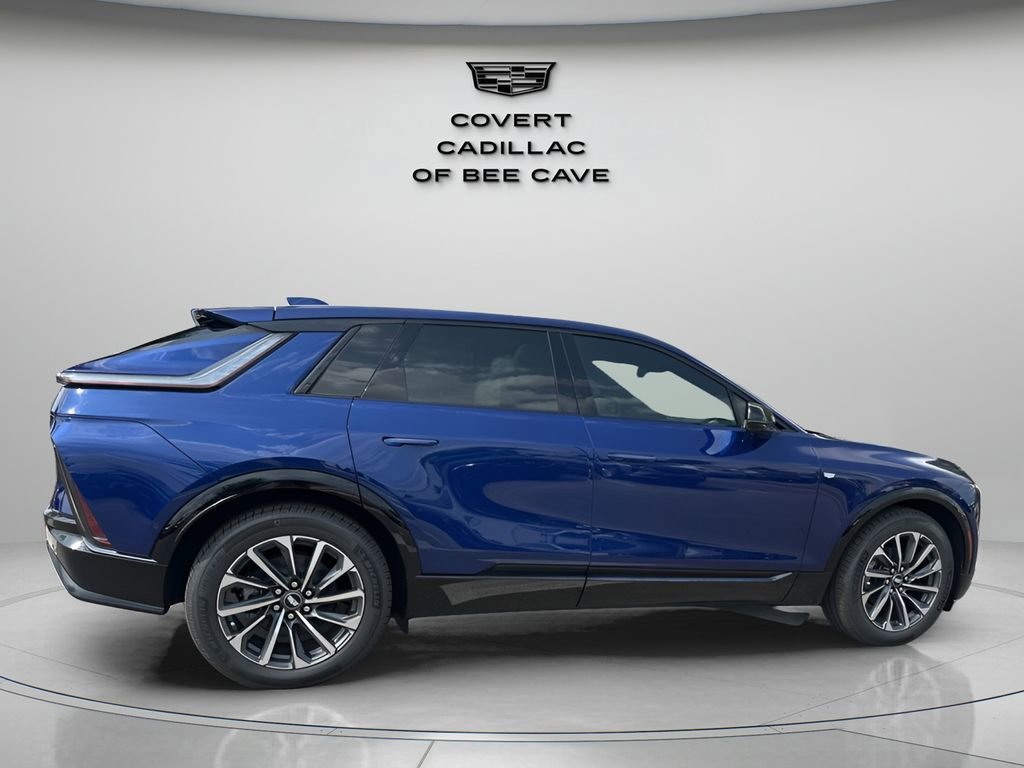 2025 Cadillac Lyriq Sport photo 10