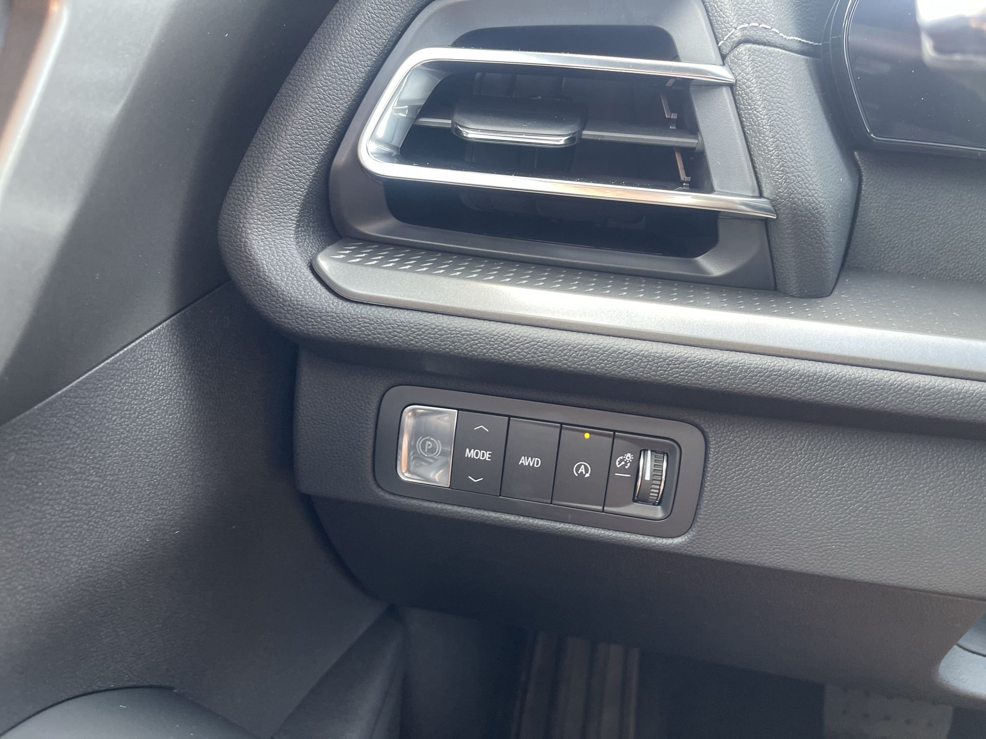 2026 Chevrolet Traverse photo 48