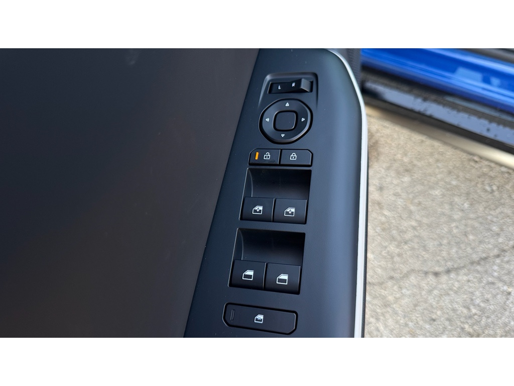 2025 Kia K4 GT-Line photo 23