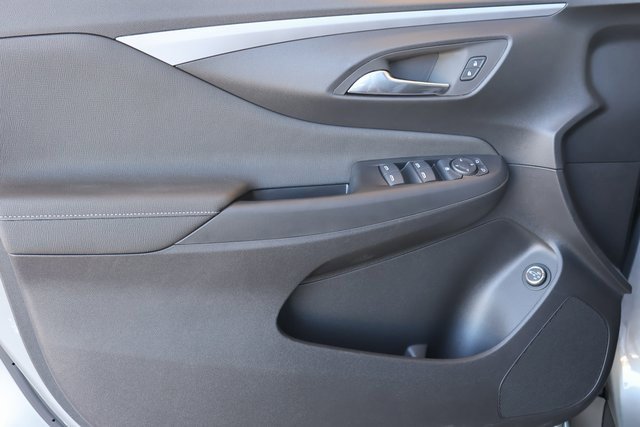 2025 Buick Envista Preferred photo 9