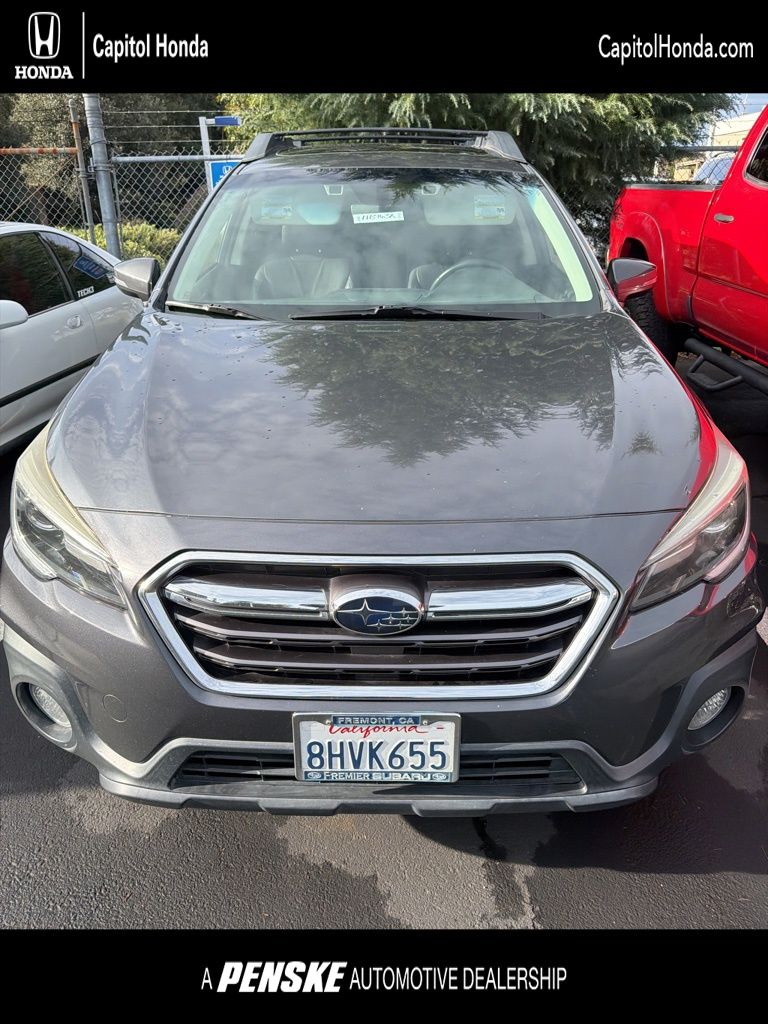 2019 Subaru Outback Limited's photo