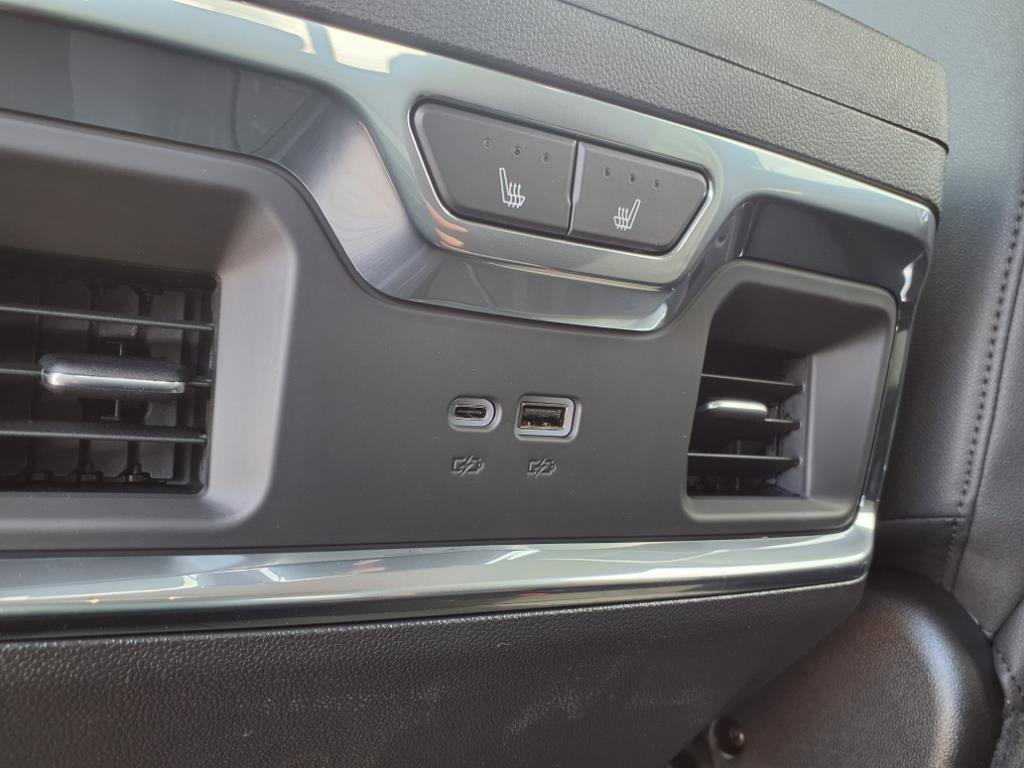 2025 Gmc Sierra SLT photo 21