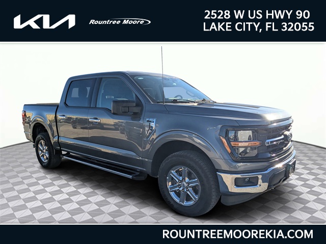 2025 Ford F-150 XLT's photo