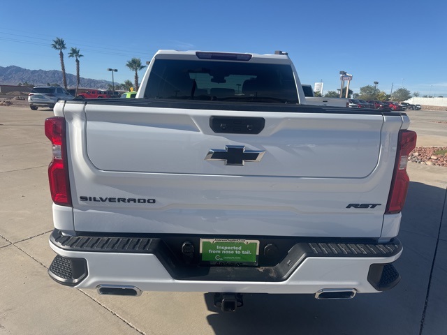 2024 Chevrolet Silverado 1500 RST photo 4