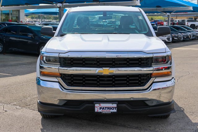 2018 Chevrolet Silverado 1500 Work Truck photo 2