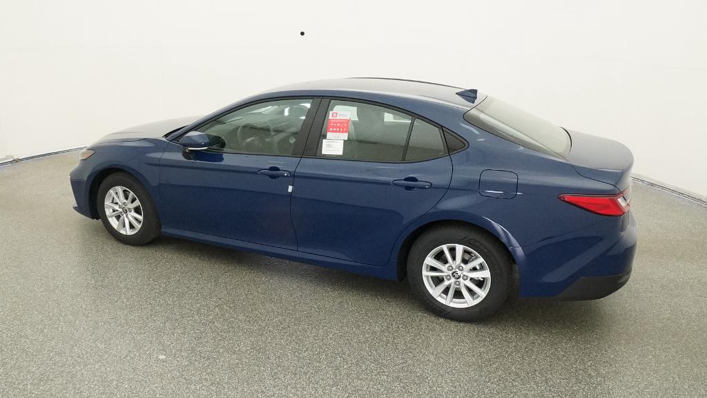 2026 Toyota Camry LE photo 11