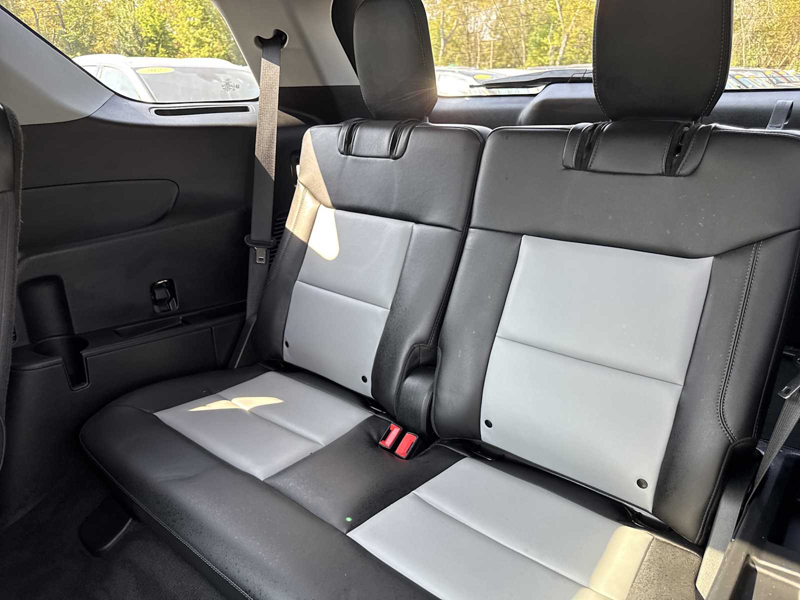 2022 Ford Explorer XLT photo 34