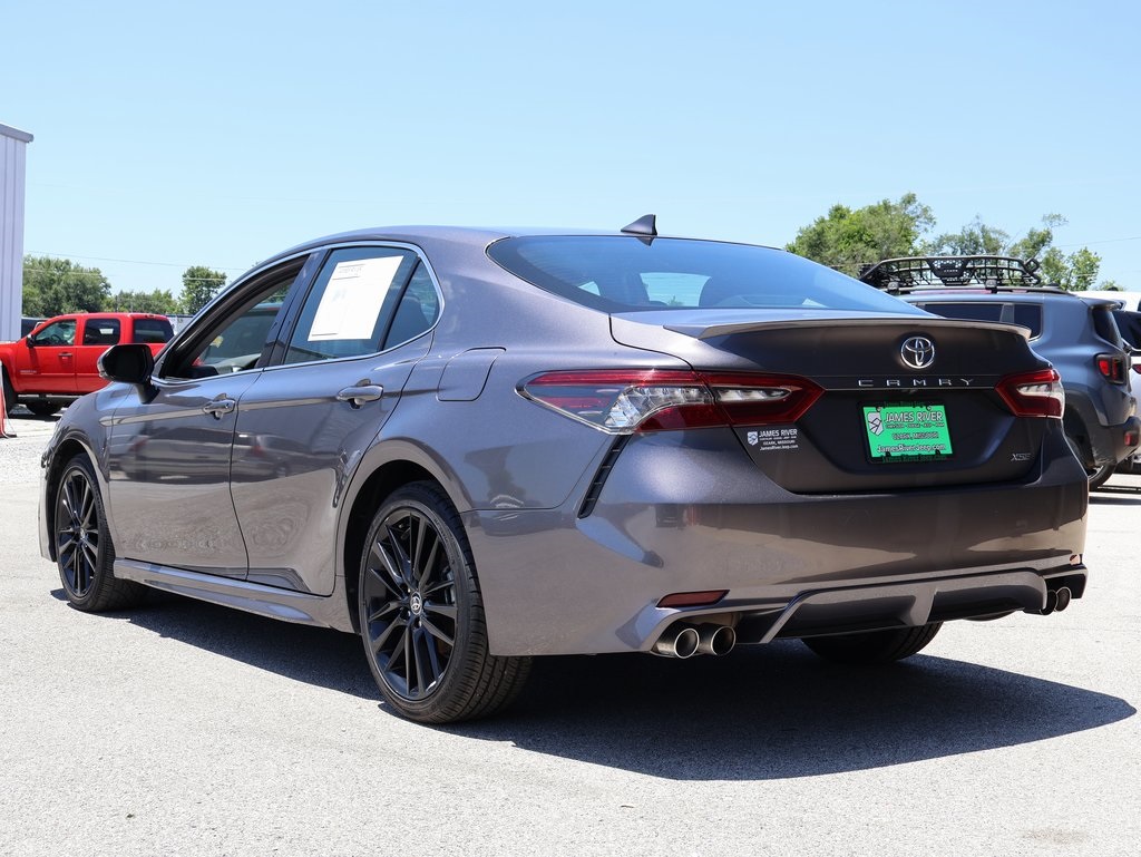 2023 Toyota Camry XSE photo 3