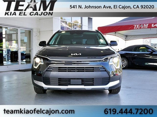 2025 Kia Niro EX photo 2