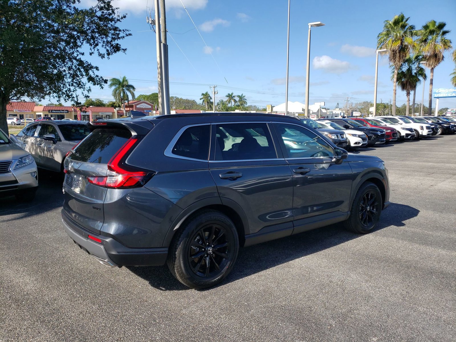 2025 Honda CR-V Hybrid Sport-L photo 5