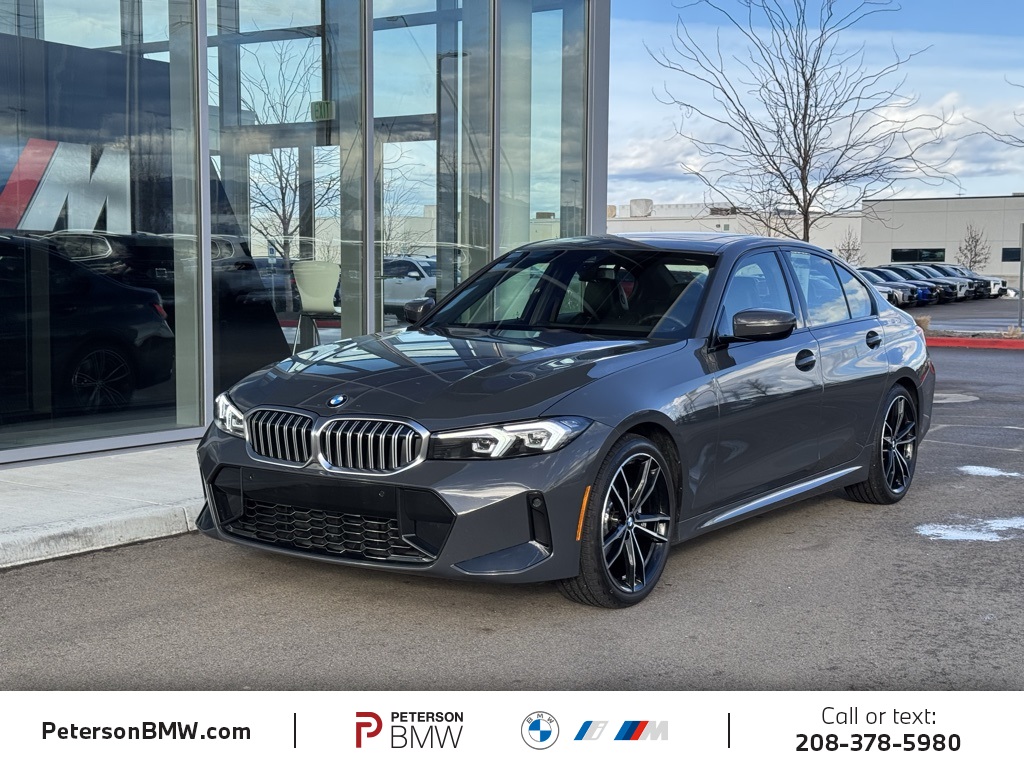 2023 BMW 3 Series 330i's photo