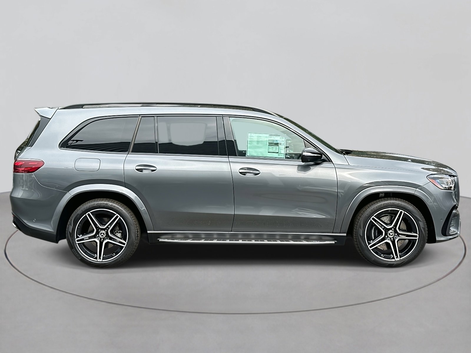 2026 Mercedes Benz GLS 450 4MATIC photo 5