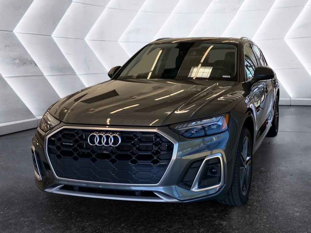 2021 Audi Q5 55 Prestige Premium photo 3