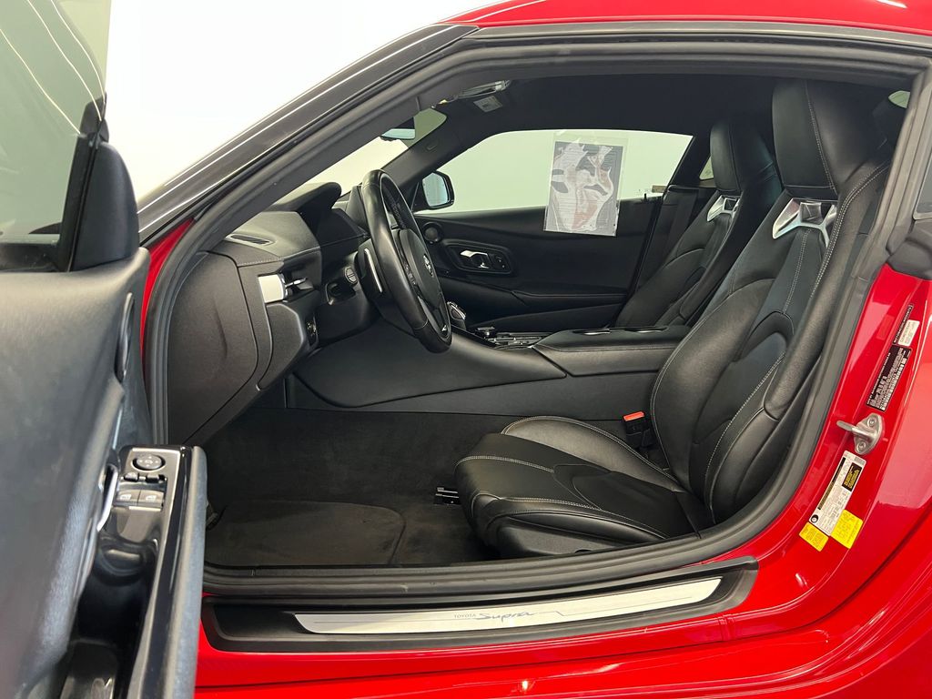 2020 Toyota Supra 3.0 Premium photo 4