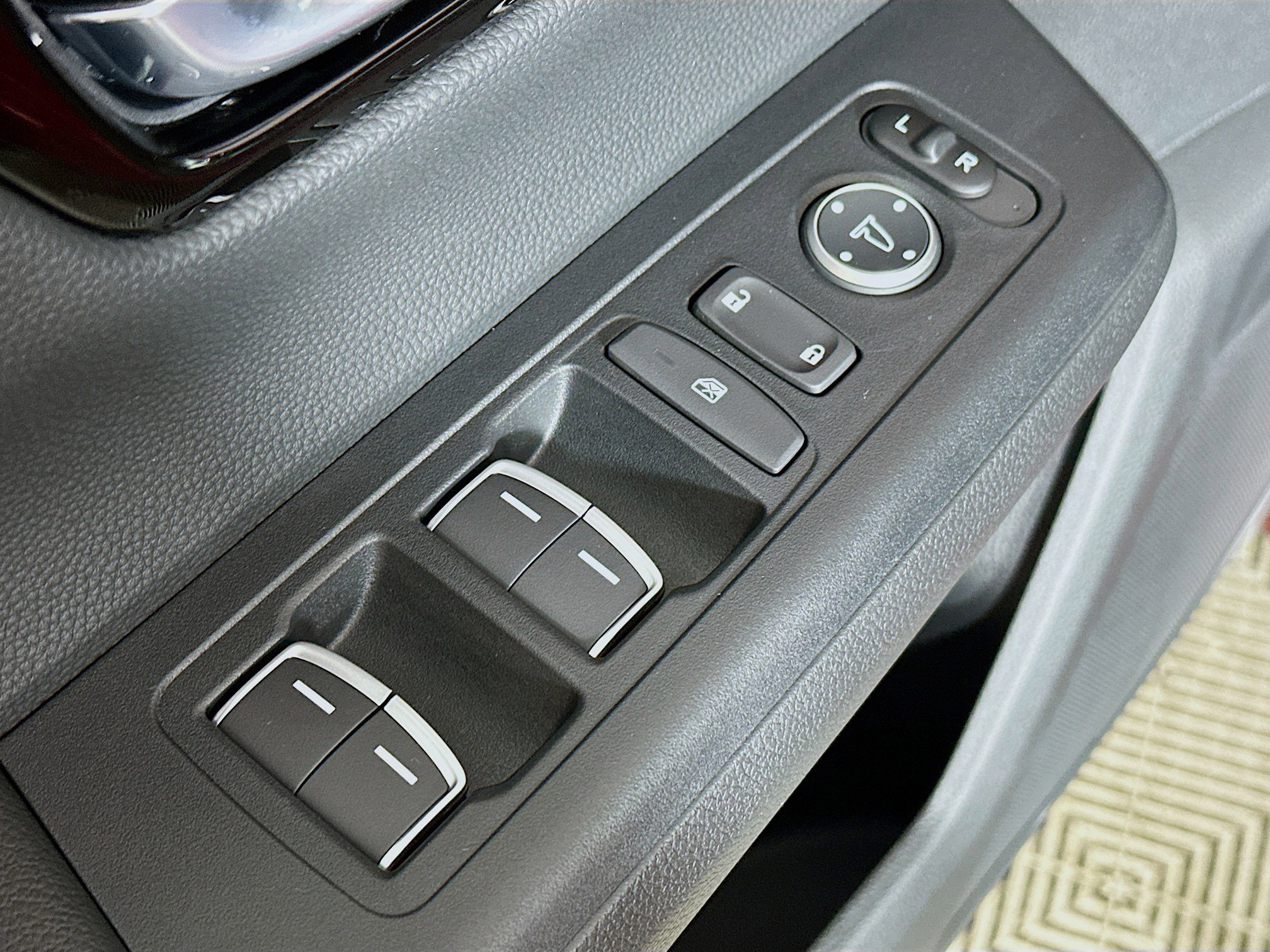 2026 Honda CR-V Sport Touring Hybrid photo 17