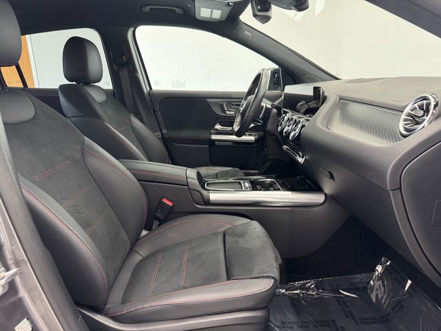 2025 Mercedes Benz GLA 250 photo 14