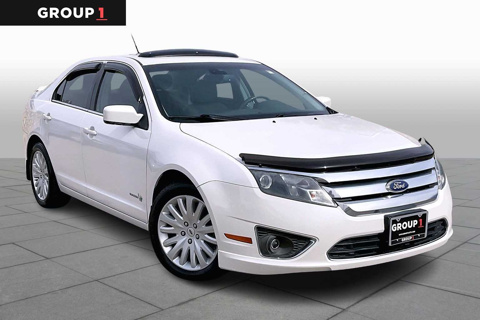 2011 Ford Fusion Hybrid's photo