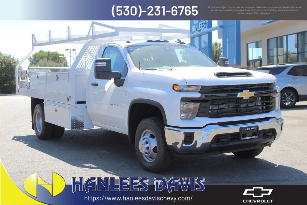 2025 Chevrolet Silverado 3500HD Work Truck photo 4