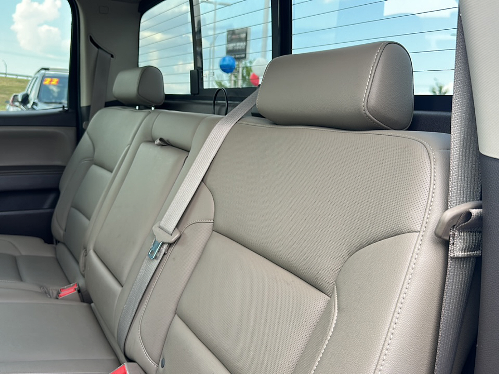 2015 Chevrolet Silverado 1500 LTZ photo 7