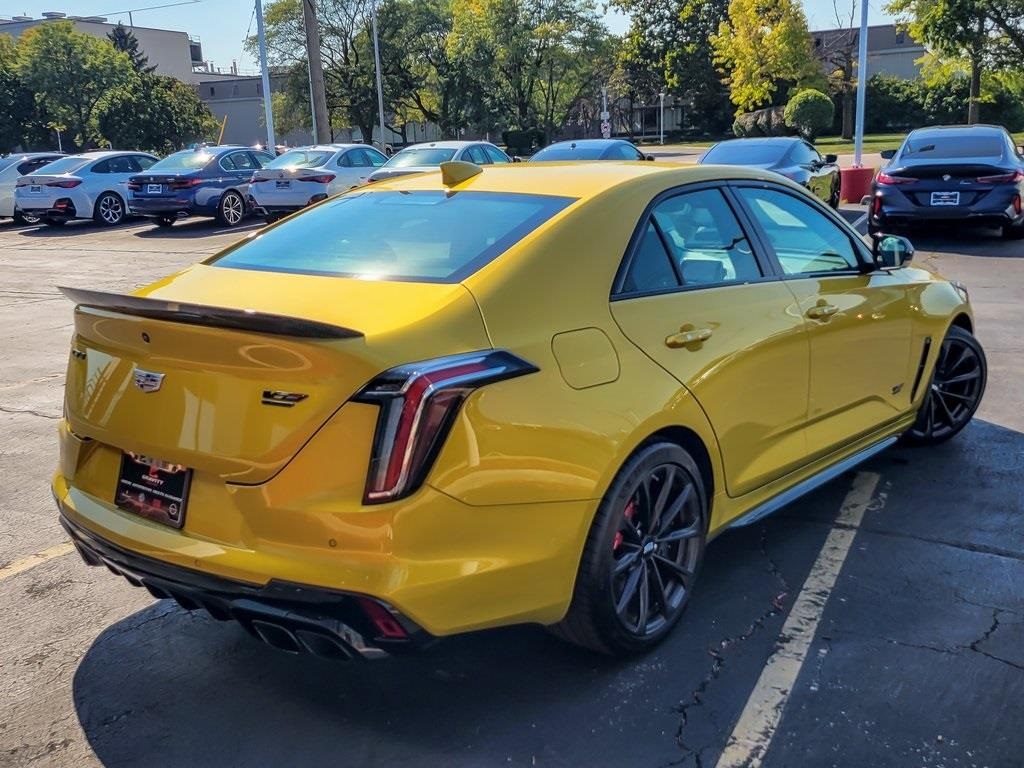 2024 Cadillac CT4 photo 7