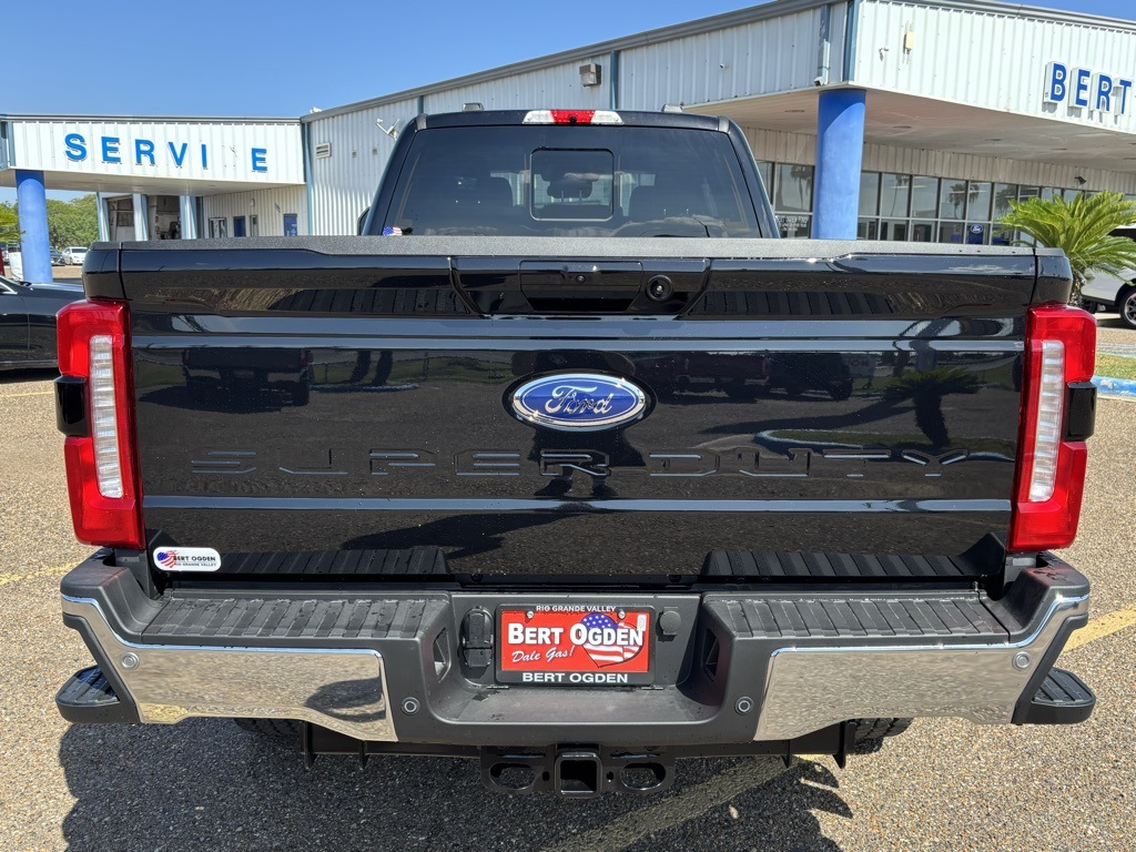 2025 Ford F-350 Lariat photo 6