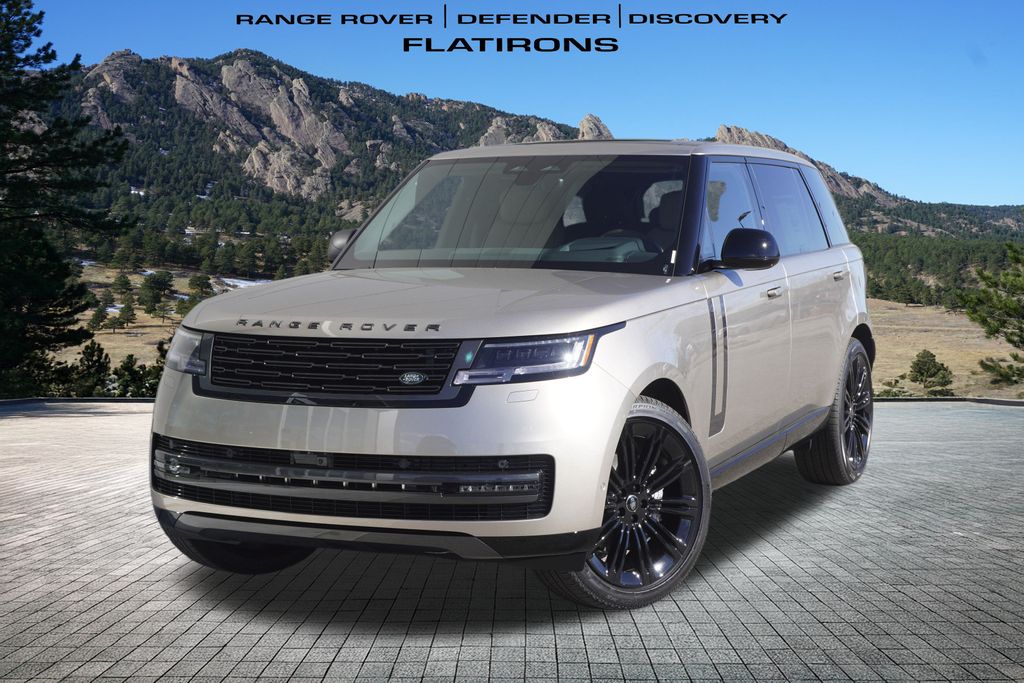2025 Land Rover Range Rover SE's photo