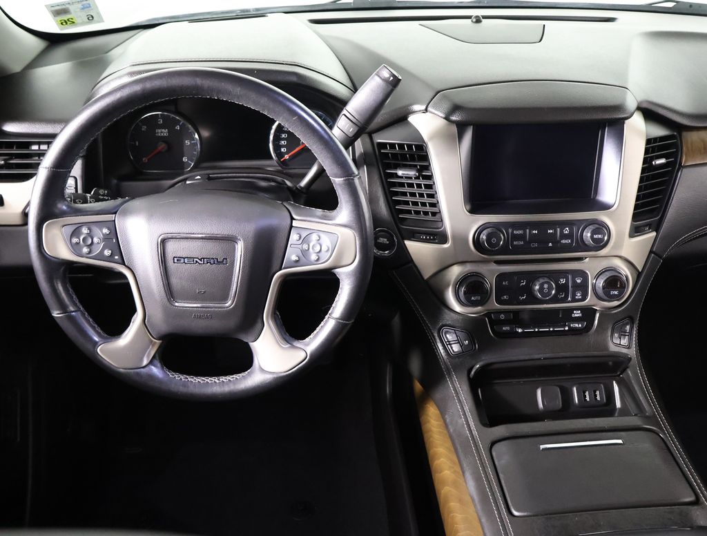 2019 Gmc Yukon Denali photo 16