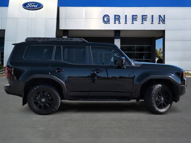 2024 Toyota Land Cruiser First Edition photo 2