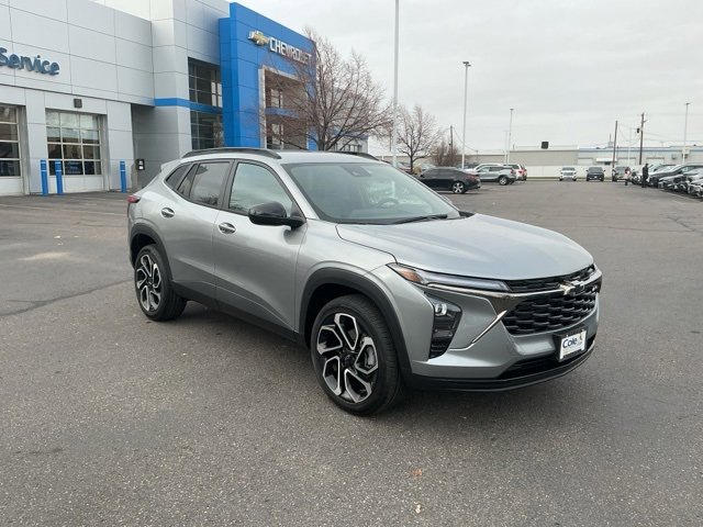 2026 Chevrolet Trax RS's photo